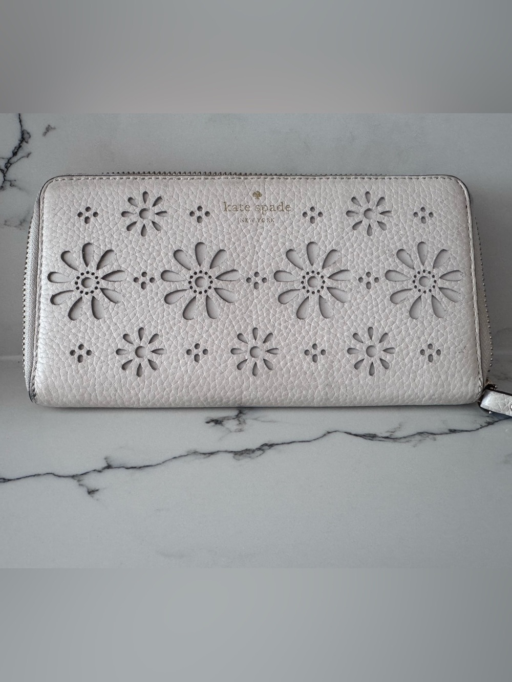 kate spade Floral Laser-Cut Leather Zip Wallet in Pearl